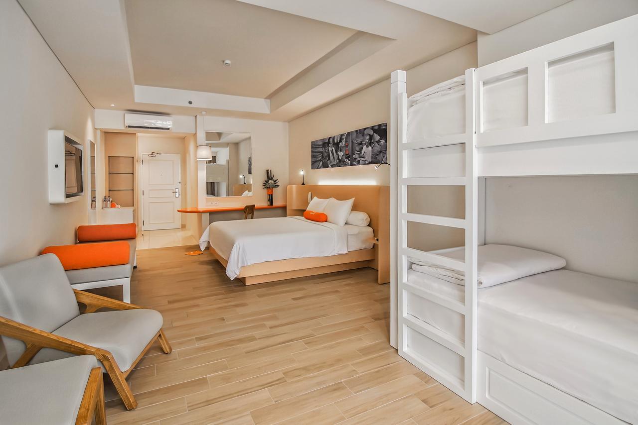 Harris Resort Batam Waterfront Sekupang Zewnętrze zdjęcie